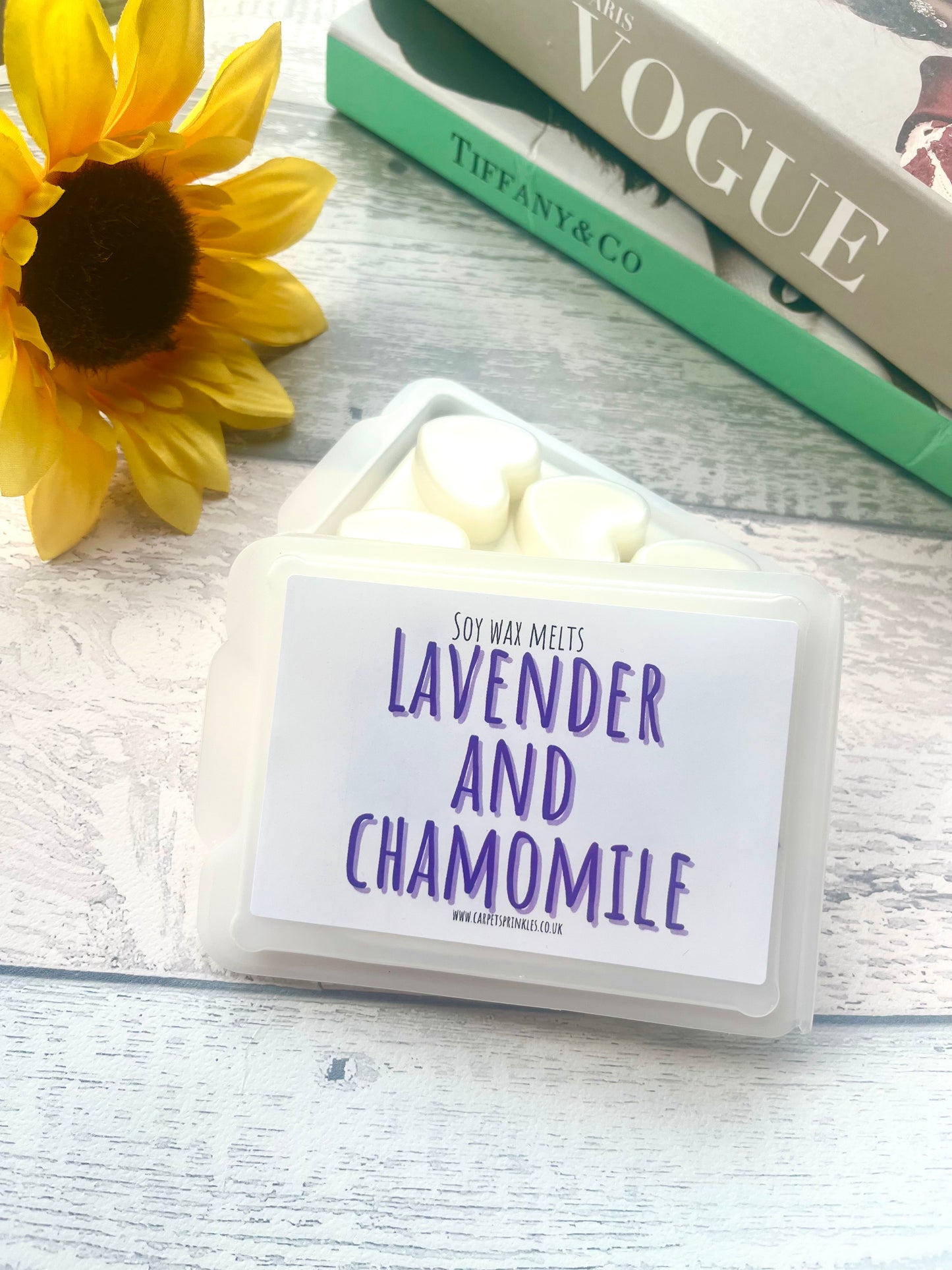Lavender and chamomile luxury soy wax melts - highly scented,heart clamshell 80gram.